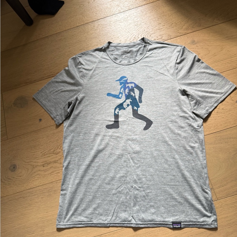 Patagonia Gray and Blue t shirt Tee with Graphic Capilene baselayer  S